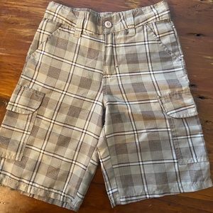 Boys  CHEROKEE shorts (7)